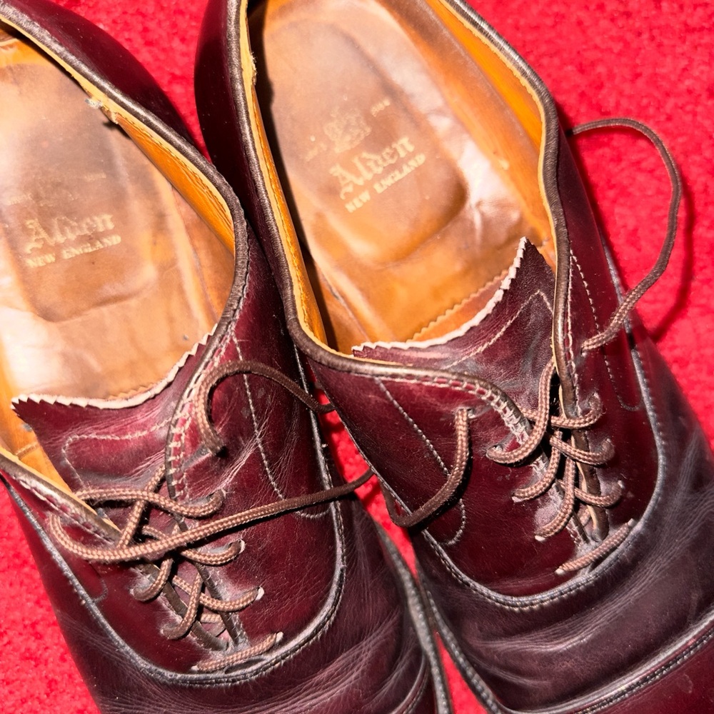 Cap toe oxfords - Picture 1 of 5